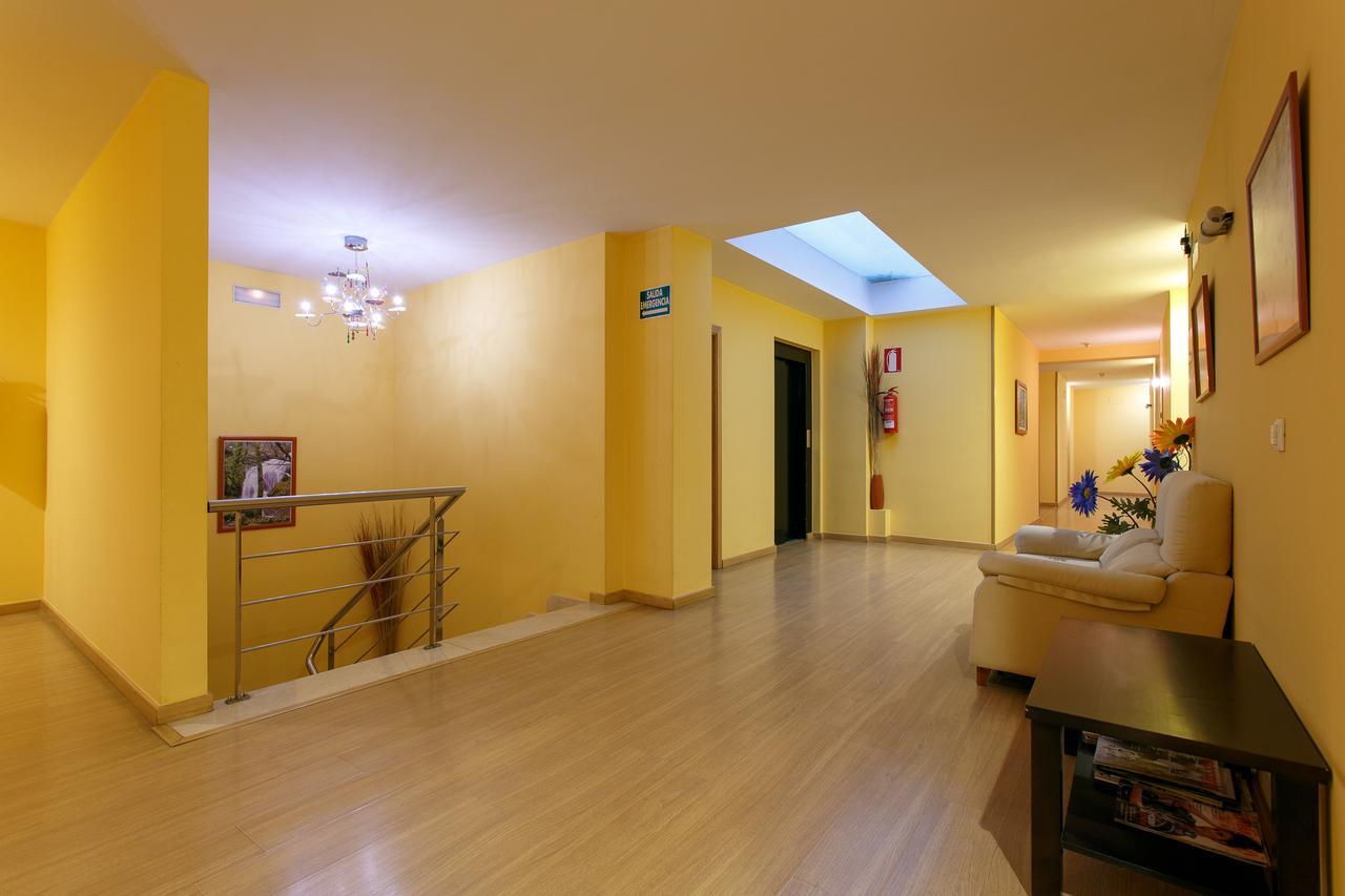 Hotel Restaurante Pontinas Lalin Ngoại thất bức ảnh