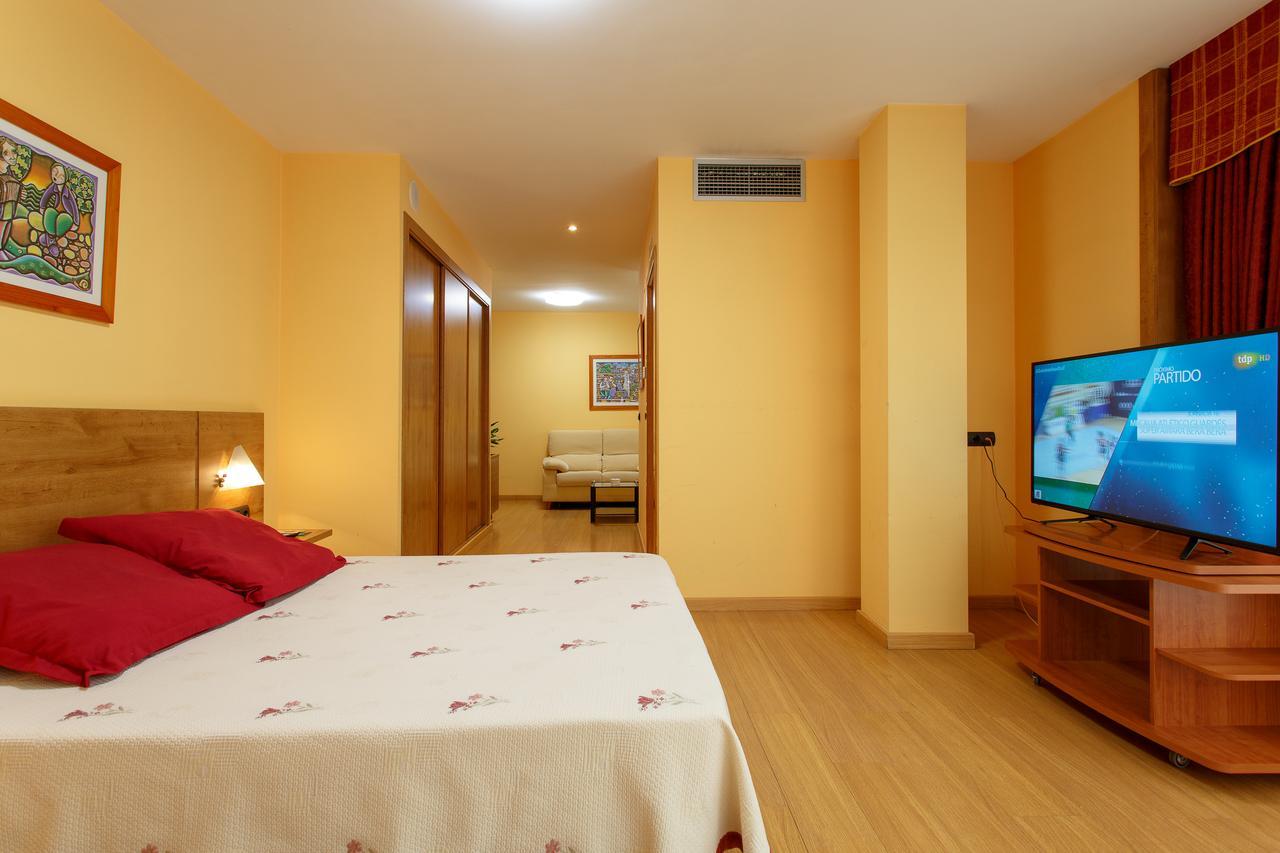 Hotel Restaurante Pontinas Lalin Ngoại thất bức ảnh